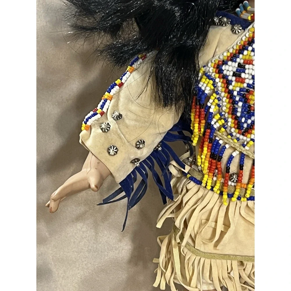 Signed Porcelain Doll On Stand Young Native American Woman 14